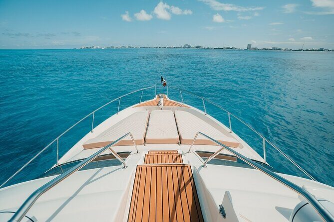 Sea Daddy Private Yacht - 50 ft - The Experience: What You Can Expect on the Sea Daddy Yacht Tour