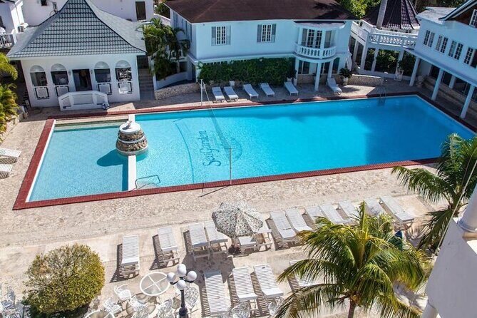 SeaGarden Beach Resort Private Airport Transfer - The Experience of the Transfer: What to Expect