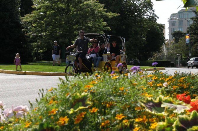 Seaside homes and Gardens Tour - Exploring Victoria’s Historic Neighborhoods and Gardens