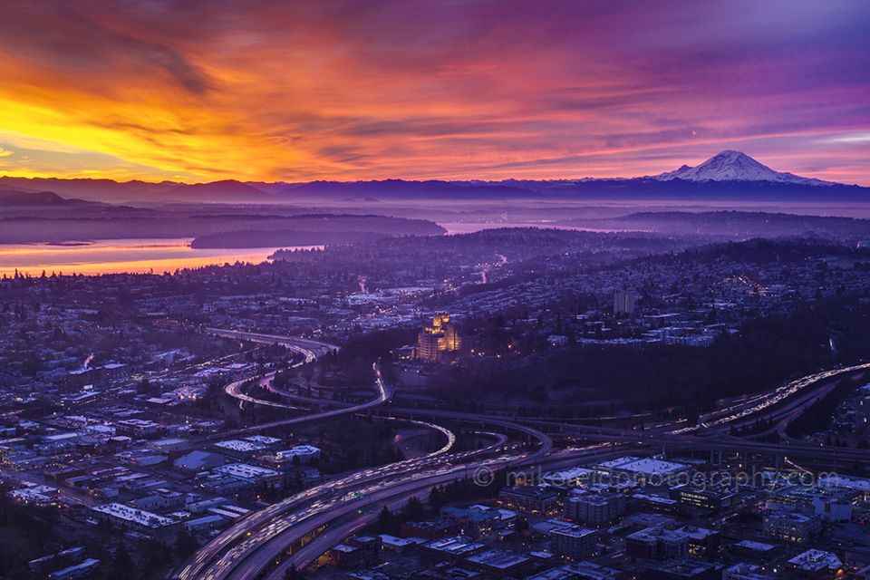 Seattle: Columbia Center Sky View Observatory Entry Ticket - Iconic Seattle Landmarks and Sights