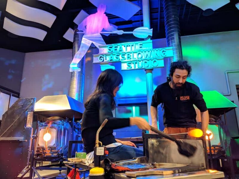 Seattle: Glassblowing Workshop Create Your Own Art - Key Points