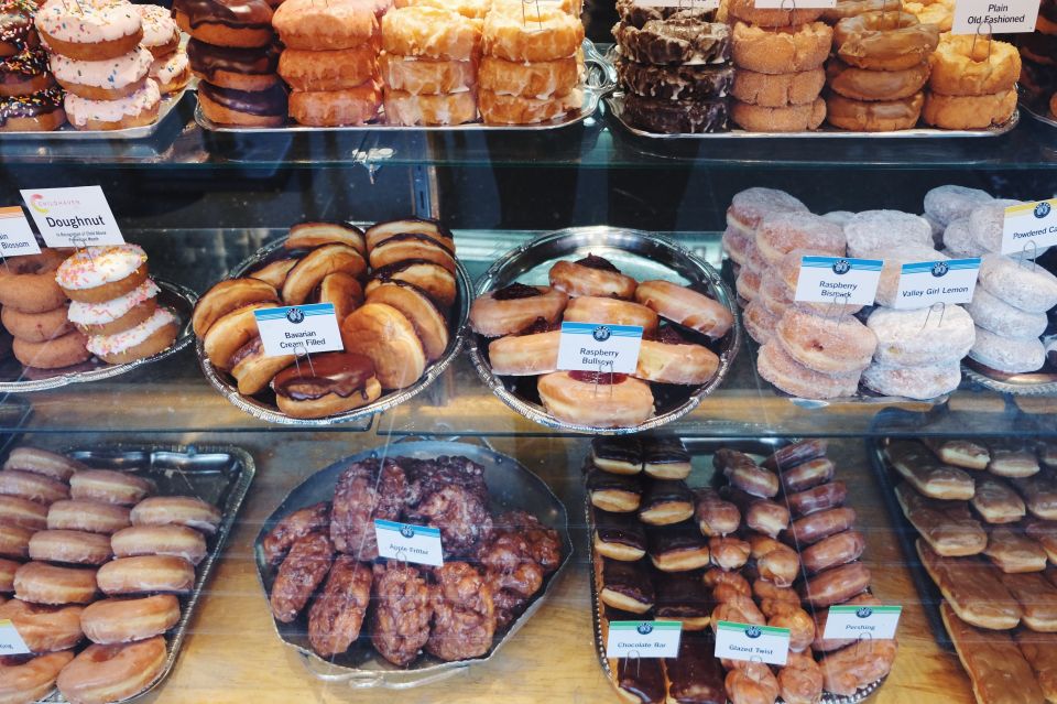 Seattle: Guided Delicious Donut Tour With Tastings - Donut Flavors to Savor