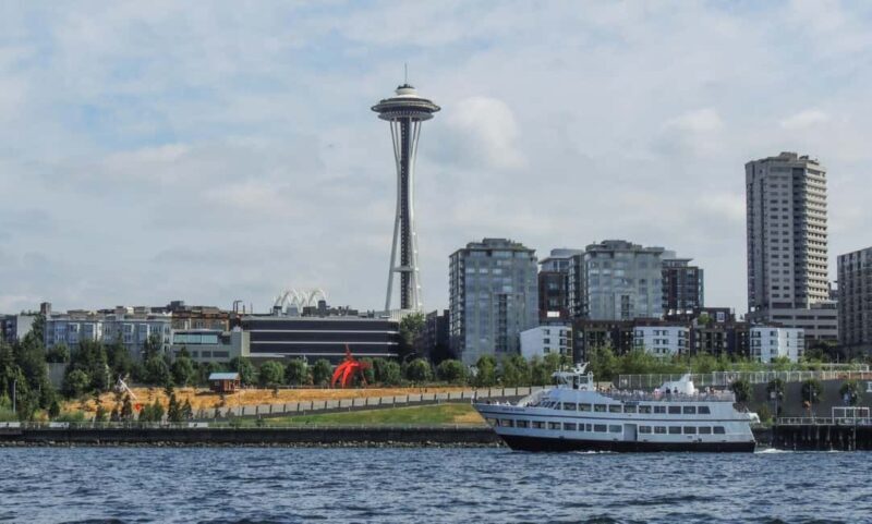 Seattle: Guided Harbor Cruise - FAQ
