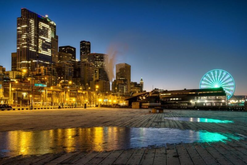 Seattle: Night Walking Tour with Space Needle - Key Points