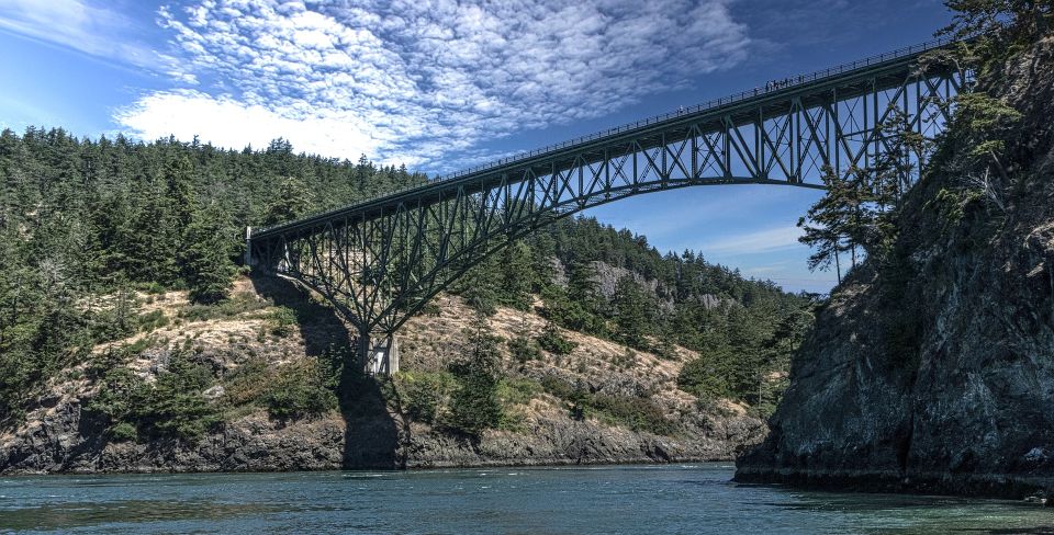 Seattle: Private Whidbey Island & Deception Pass Tour - Coupeville and Penn Cove