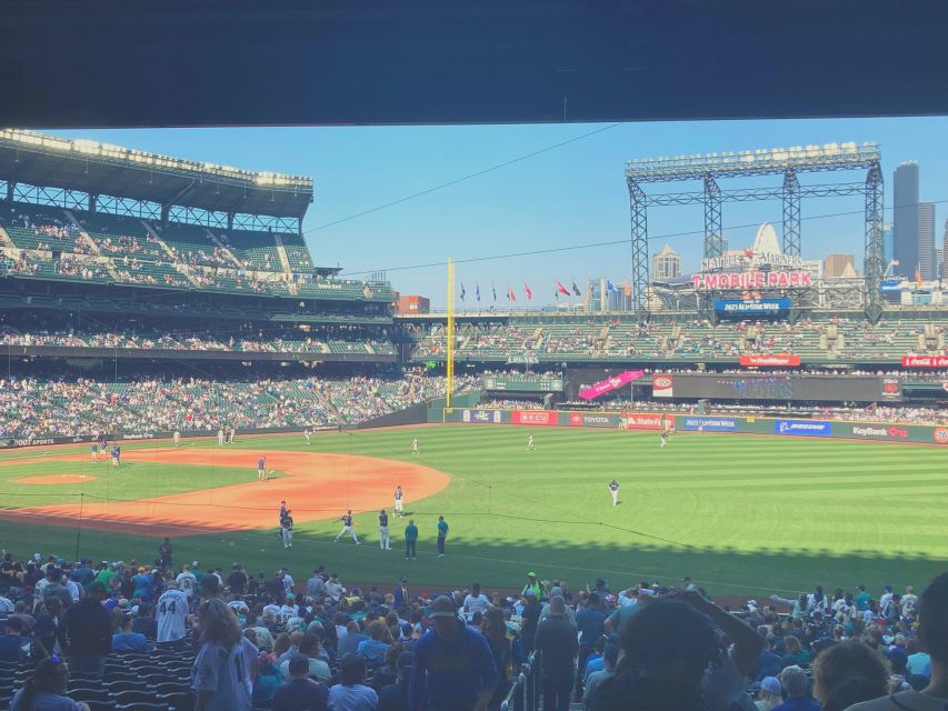 Seattle: Seattle Mariners Baseball Game at T-Mobile Park - Prohibited Items