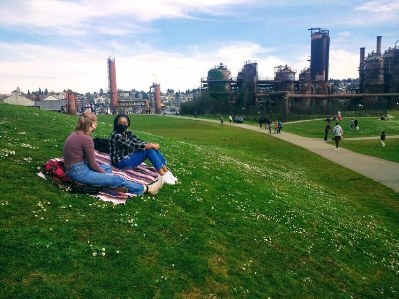 Seattle: Sightseeing Bus Tour with the Ballard Locks - Key Points