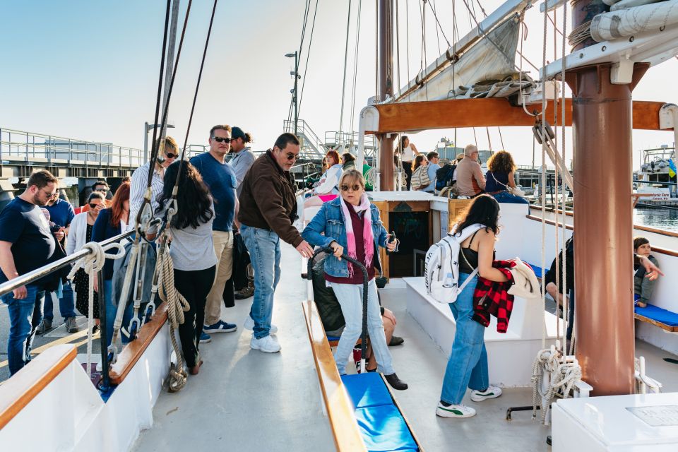 Seattle: Tall Sailboat Sunset Harbor Cruise - Meeting Point and Boarding