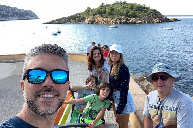 Secret Corners and Tastes of Mallorca by Private SUV Tour - Exceptional Tour Guide Insights
