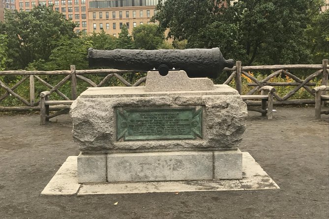 Secret Places of Central Park - Winter Wonderland Tours