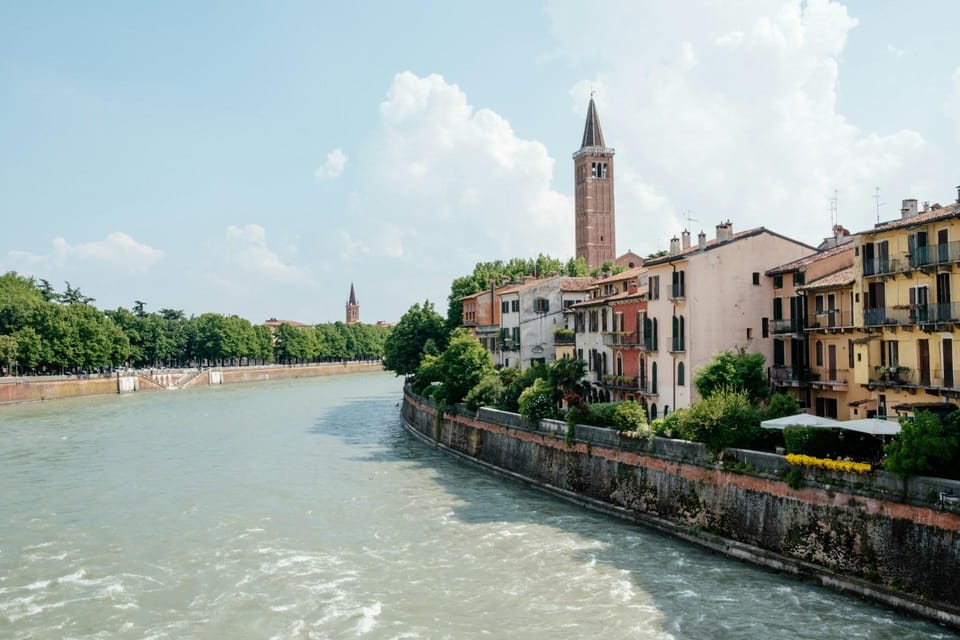Secret Verona Walking Tour - Ask Away
