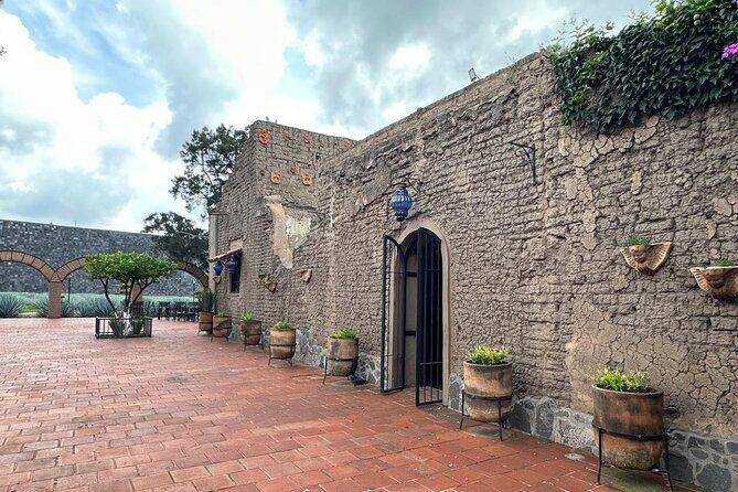 Secrets in Los Altos del Tequila - Authenticity and educational value