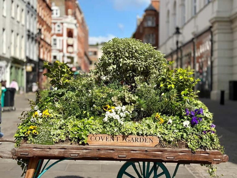 Secrets of London Covent Garden: Tour + Cocktail at Rules - Key Points  