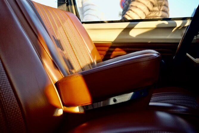 Secrets of Paris Tour in a Vintage Open-Top French Car Citroen DS - The Car: Style, Comfort, and Photo Opportunities