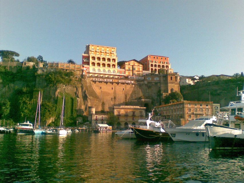 Secrets Walks of Sorrento With Local Guide - Key Points