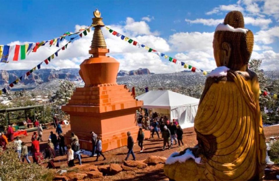 Sedona: Open-Air Van Tour With a Local Guide and 6 Stops - Exploring Uptown Sedonas Shops and Dining