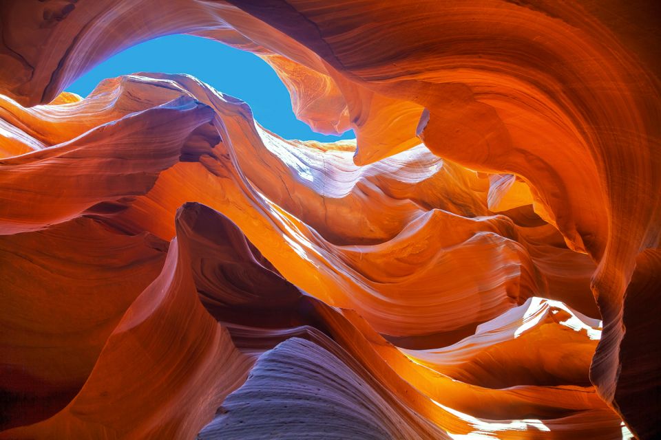 Sedona or Flagstaff: Horseshoe Bend & Antelope Canyon X Tour - Exploring Oak Creek Canyon