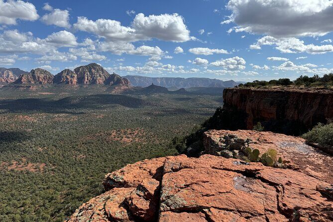 Sedona Red Rock Hike and Sights Tour - Key Points