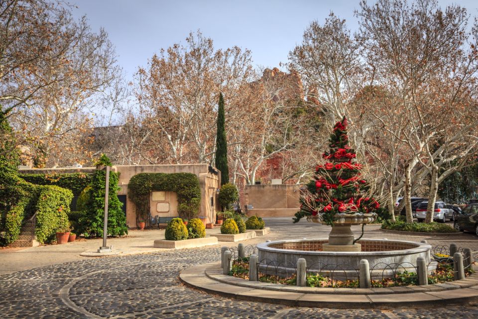 Sedona & Red Rock State Park: Self-Guided Driving Audio Tour - Exploring Tlaquepaque Arts Shopping Village