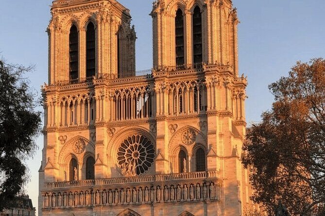 See 15 plus Paris Sights Tour and Fun Perfume Experience - The Value for the Budget