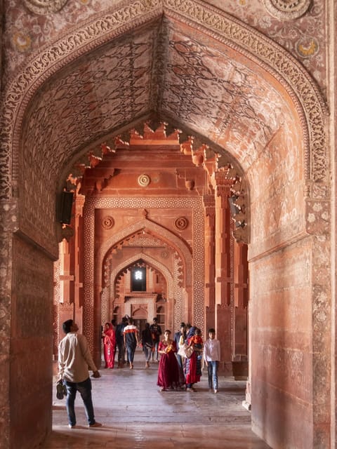 See Fatehpur Sikri, Bharatpur Bird Sanctuary With Delhi Drop - Birdwatching Tips for Bharatpur