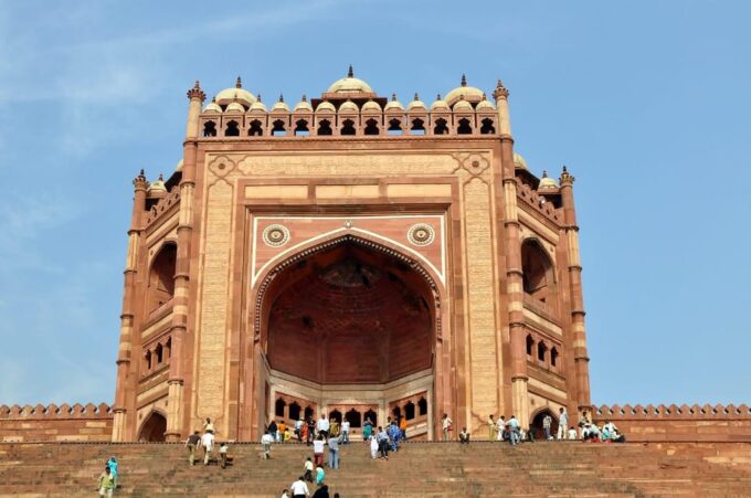 See Fatehpur Sikri, Bharatpur Bird Sanctuary With Delhi Drop - The Sum Up
