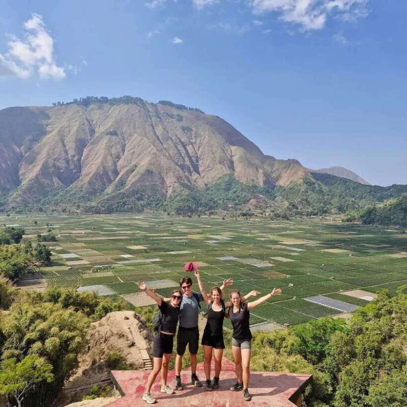 See The Stuning View Of Selong Hill And Tiu Kelep Waterfall - FAQ