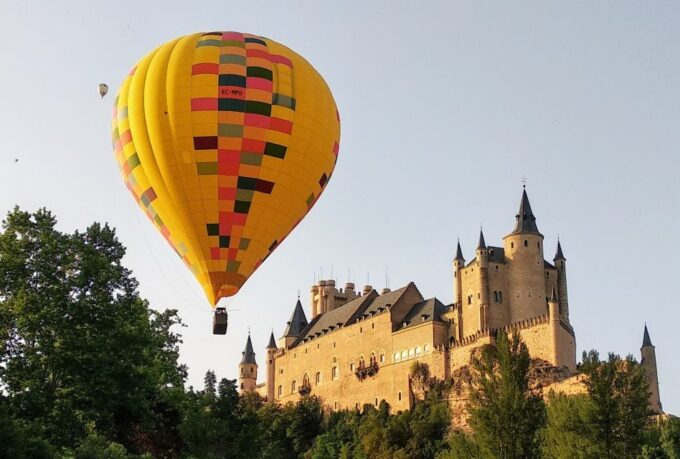 Segovia: Balloon Ride With Transfer Option From Madrid - Pickup Option
