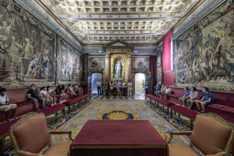Segovia Cathedral Guided Tour - Inclusions