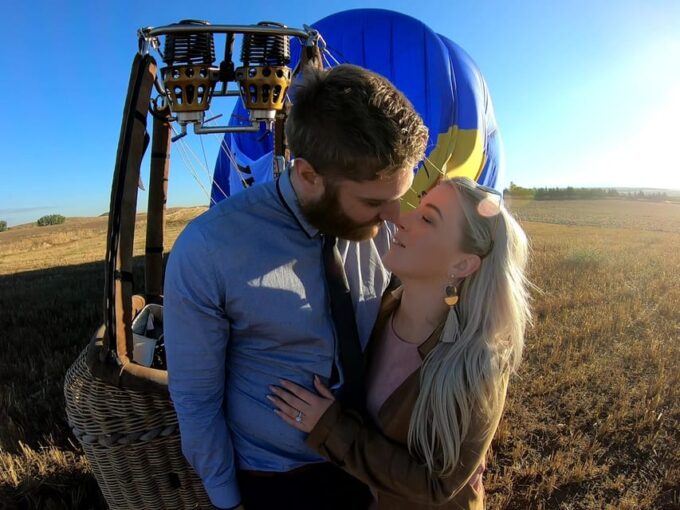 Segovia: Hot Air Balloon Flight With Optional Transfer - Transportation and Meeting Point