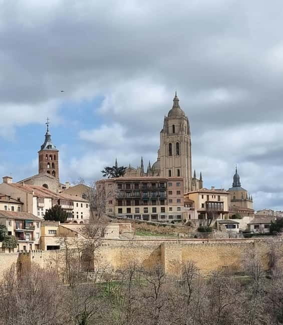Segovia: Private Tour from Madrid by Minivan - Practical Details and Considerations