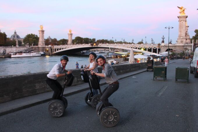 Segway Private Tour Lights of Paris - Frequently Asked Questions