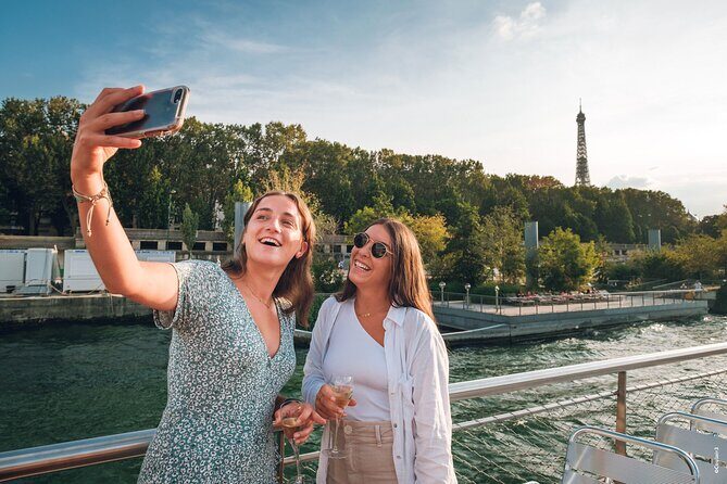 Seine River Evening Cruise with Music and Drink Options - Final thoughts