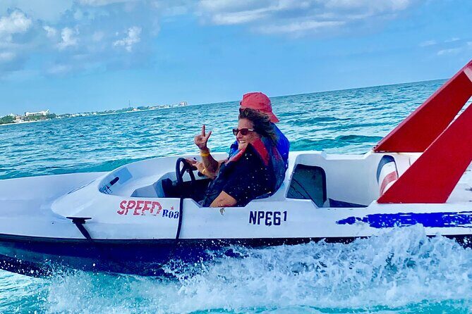 Self Drive Speedboat and Swim with the Pigs - What to Expect on This Bahamas Speedboat Adventure
