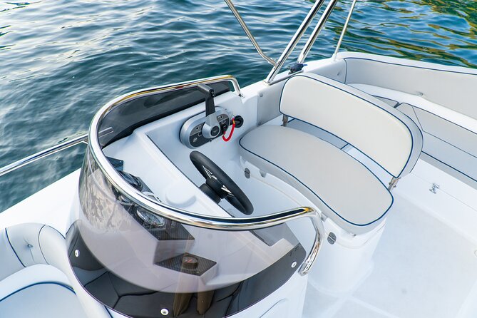 Self Driving Boats on Lake Como - Customer Booking and Pricing Information