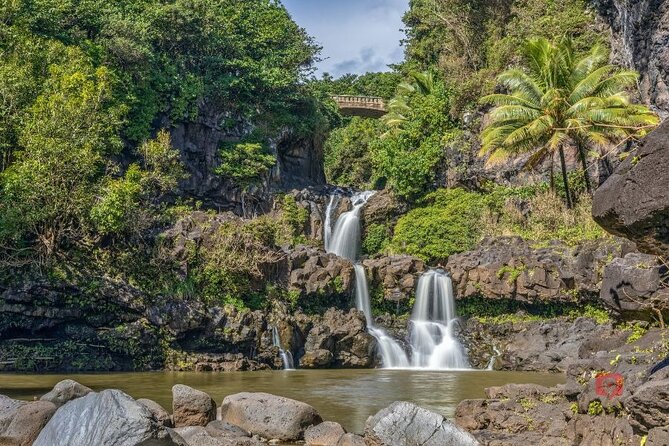 Self-Guided Audio Driving Tour in Road To Hana - Exploring Mauis Road to Hana