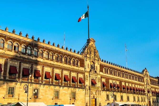 Self-Guided Audio Tour-Moctezuma and the Zocalo:The Aztec Empire - The Balance: Pros and Cons