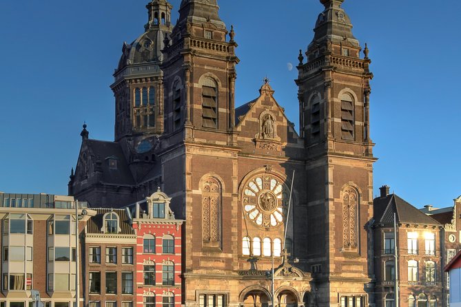 Self-Guided Audio Tour of The Red Light District - End Point of the Tour