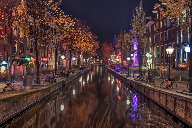 Self-Guided Audio Tour of The Red Light District - Highlights of the Red Light District