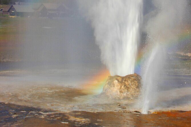 Self Guided Audio Walking Tour of Old Faithful Geyser Basin - Starting Point: The Heart of the Basin — Heart Spring