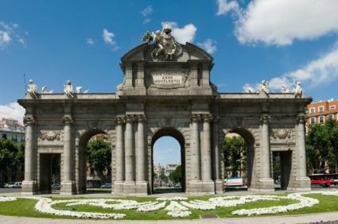 Self Guided Bike Tour at The Retiro Park at Your Own Pace - Rental Details