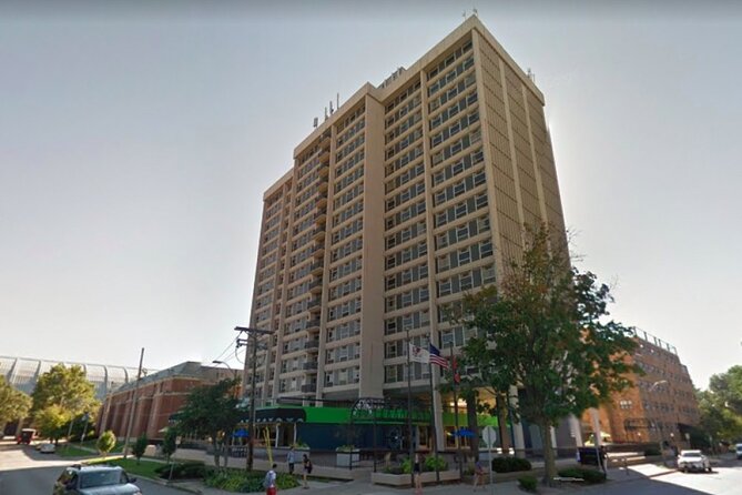 Self-Guided Illinois Scavenger Hunt: Review - Overview of the Scavenger Hunt