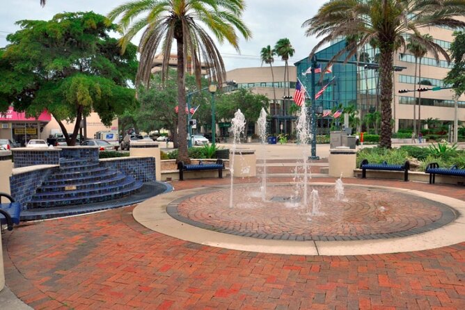 Self-Guided Sarasota Scavenger Hunt: Sarasota Spectacles - Important Information