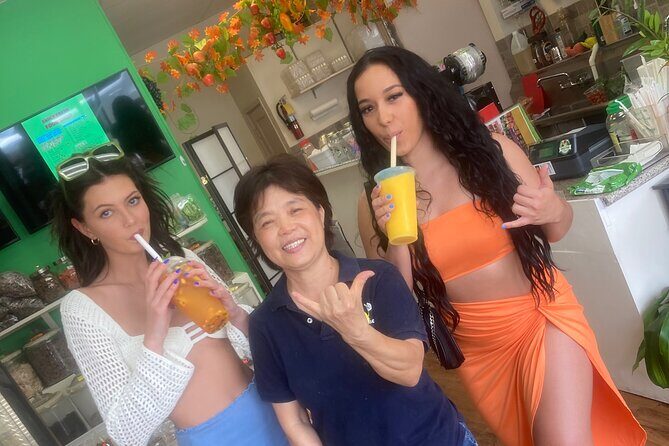 Self-Guided Scavenger Food Hunt with Courtesy Snacks & Freebies - Summary: Who Is This Tour Best For?