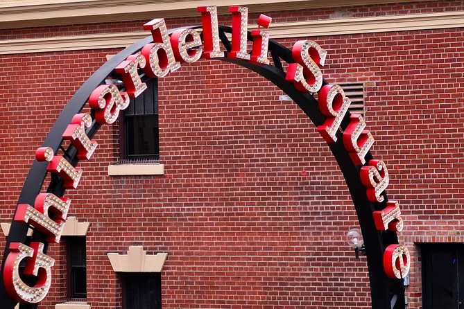 Self-Guided Scavenger Hunt: Along Fisherman's Wharf - Roles and Challenges