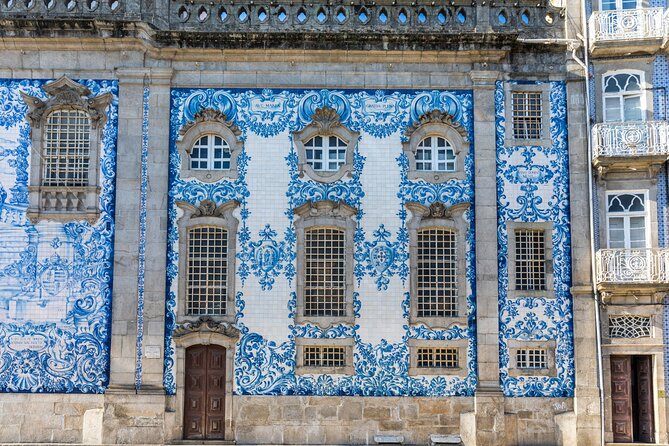 Self-Guided Scavenger Hunt and Tour in Porto - Entry Fees and Inclusions