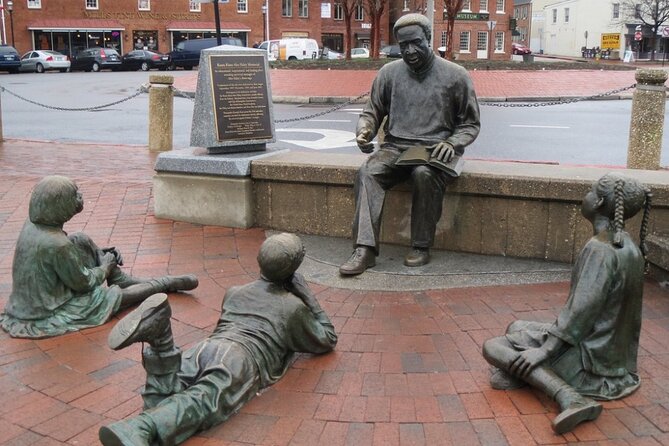 Self-Guided Scavenger Hunt: Annapolis Red Bricks & Blue Views - Getting to the Meeting Point