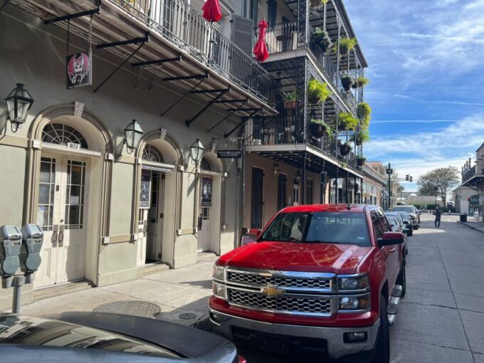 Self-Guided Scavenger Hunt by Jackson Square (English Only) - Opening Hours and Pickup