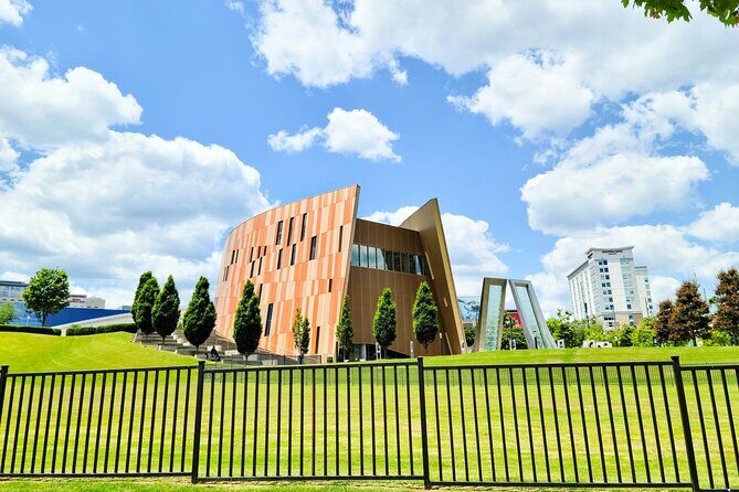 Self-Guided Scavenger Hunt: Hipsters Haven in Little Five Points - The Sum Up