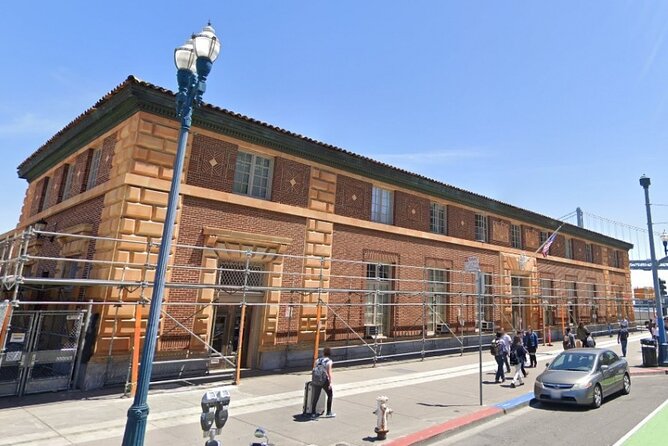 Self-Guided Scavenger Hunt: San Francisco Art & Architecture - Meeting and End Points